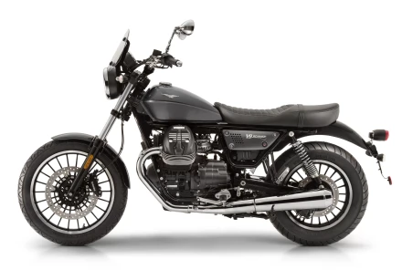 V9 Roamer 850 (USA)