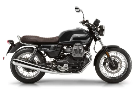 V7 III Special 750